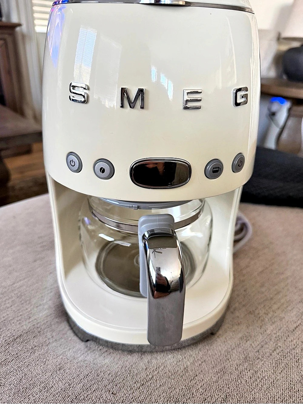 SMEG Drip Coffee Maker, 10-Cup